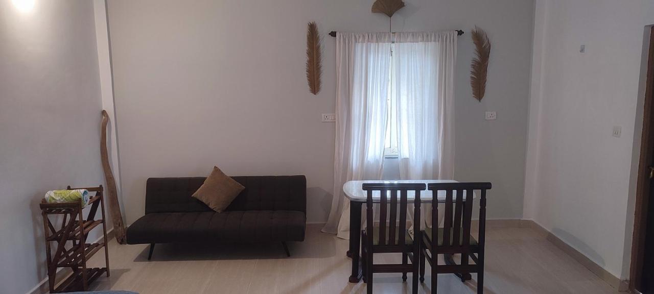 J-House, Spacious Apartments With Balconies, Thalassa 1Min Away Siolim Exterior foto
