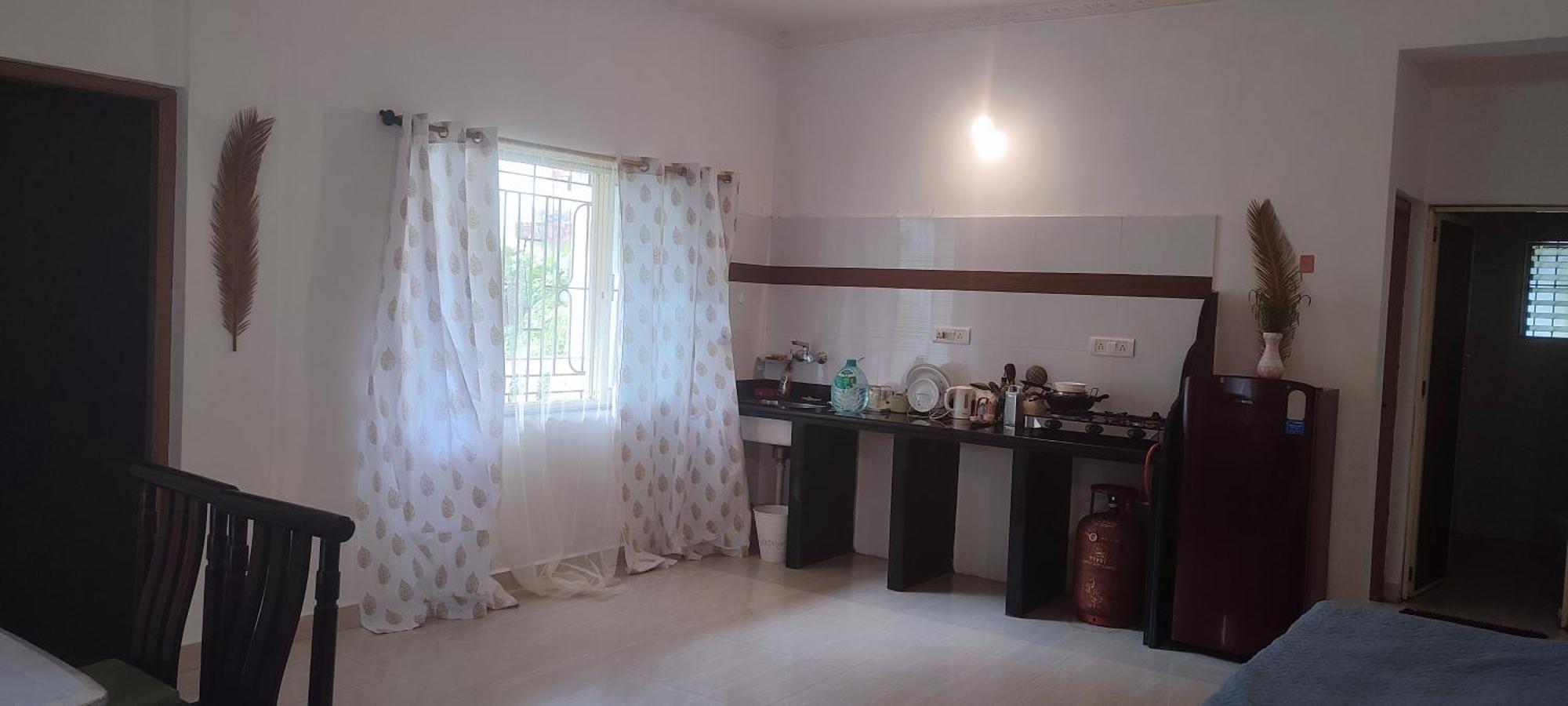 J-House, Spacious Apartments With Balconies, Thalassa 1Min Away Siolim Habitación foto