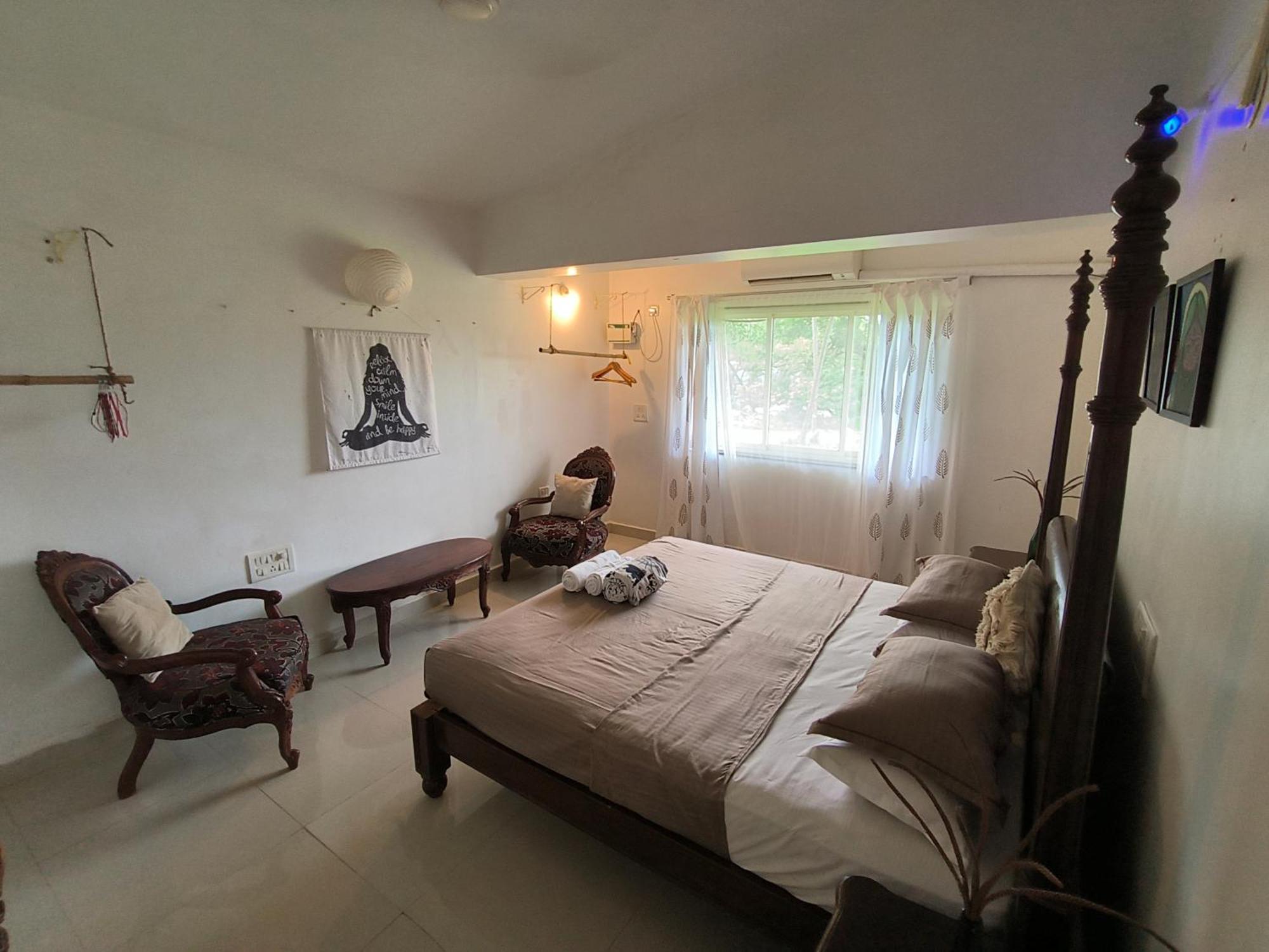 J-House, Spacious Apartments With Balconies, Thalassa 1Min Away Siolim Habitación foto